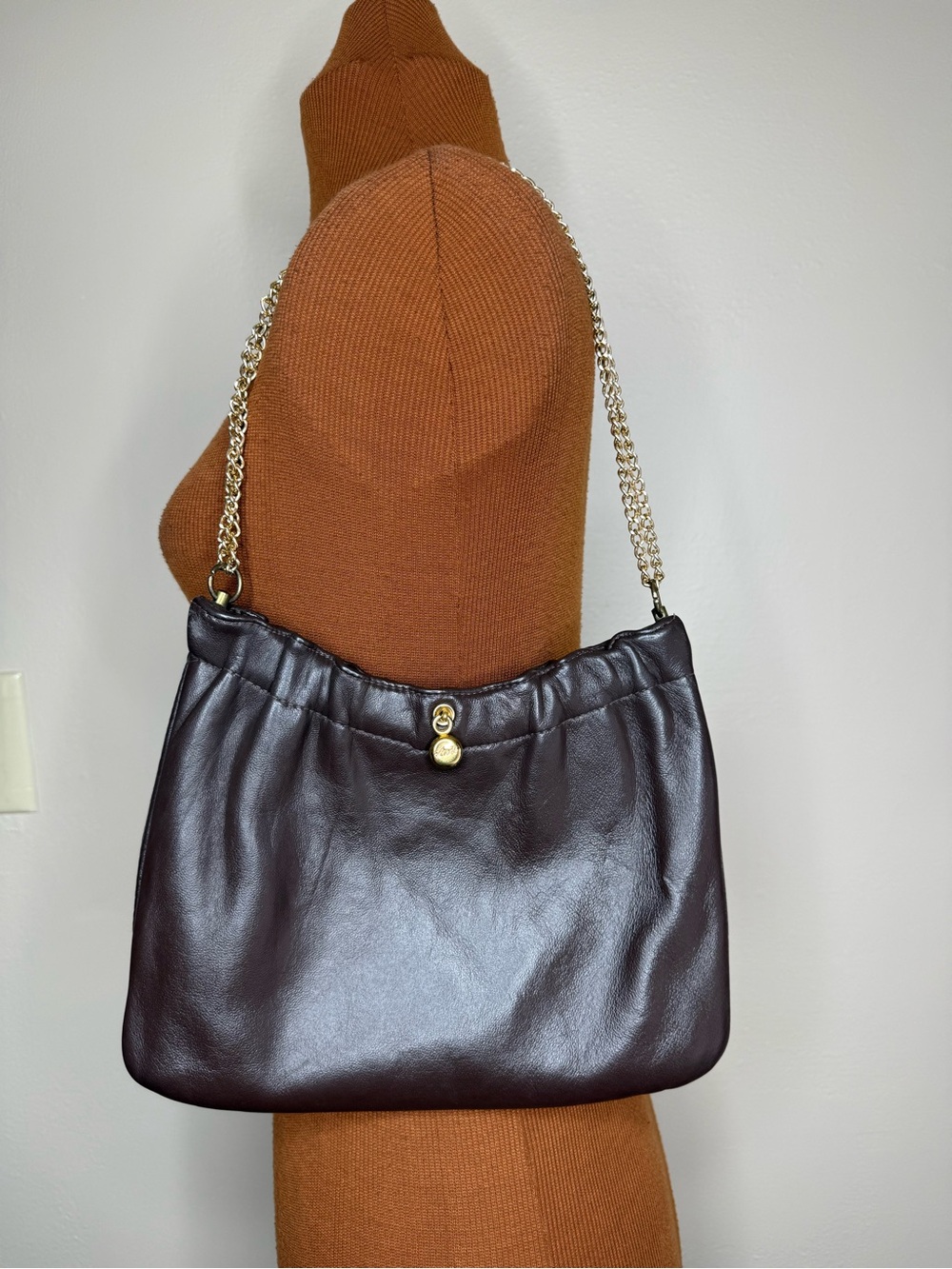 Ande Vintage Leather Shoulder Bag Dark Brown Gold Tone Chain Strap